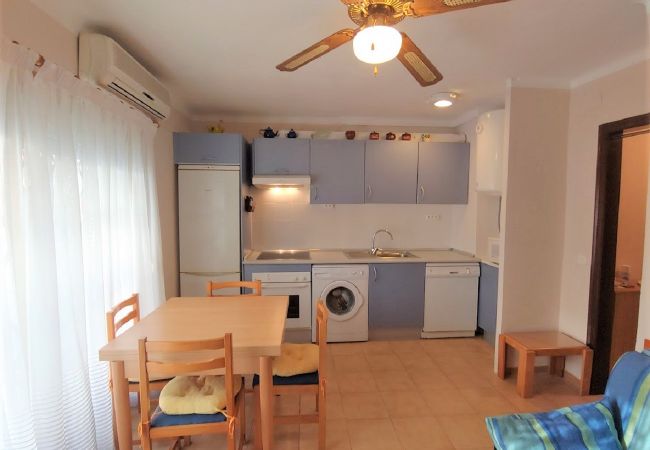 Apartamento en Cambrils - 7369-PINS II, 50m Playa, A/C y Parking