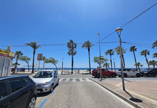  à Cambrils - 7197-LA FRAGATA, Port con vistas al mar